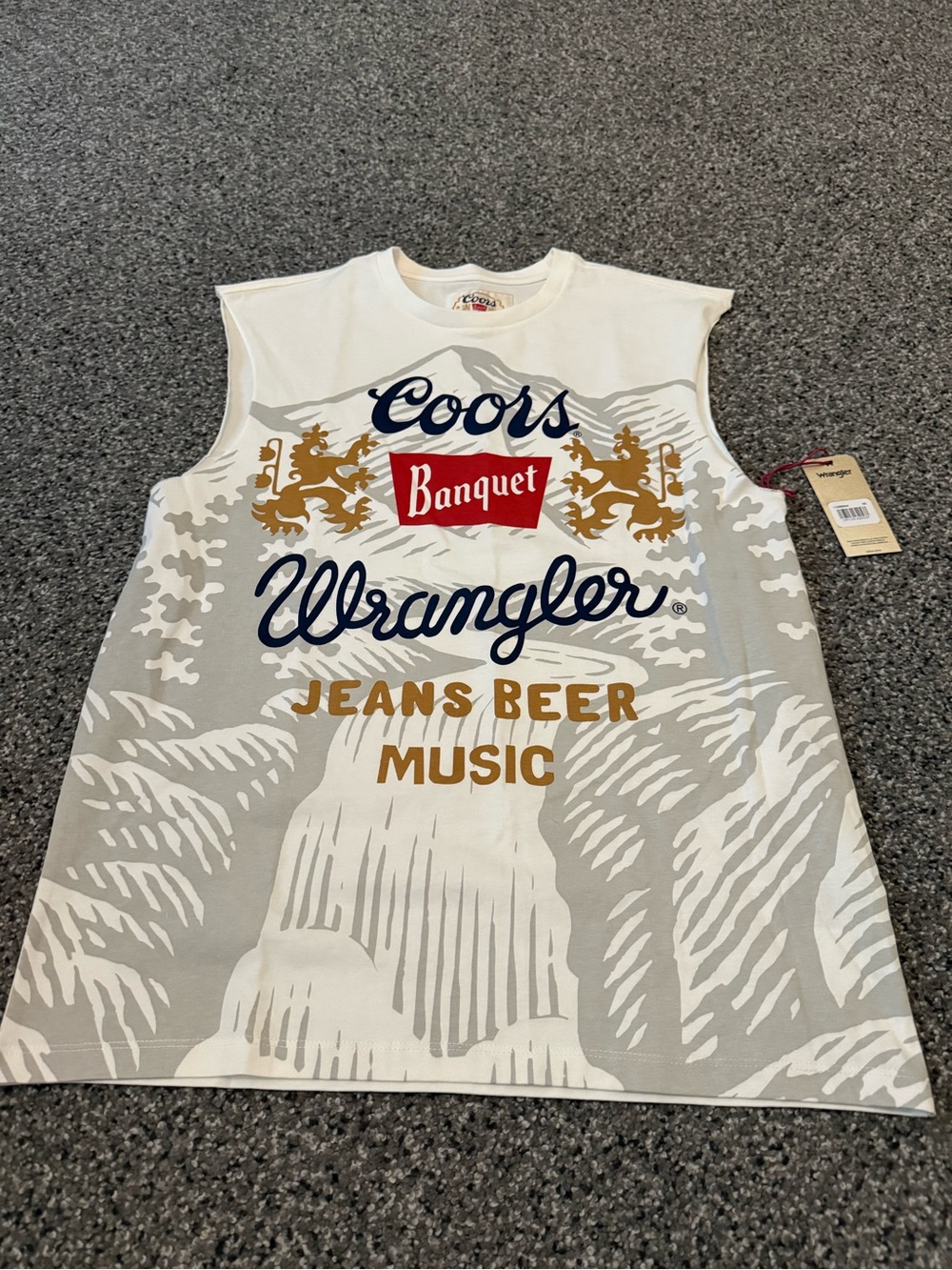 Wrangler White Graphic Sleeveless Tank with Gold and Navy Accents